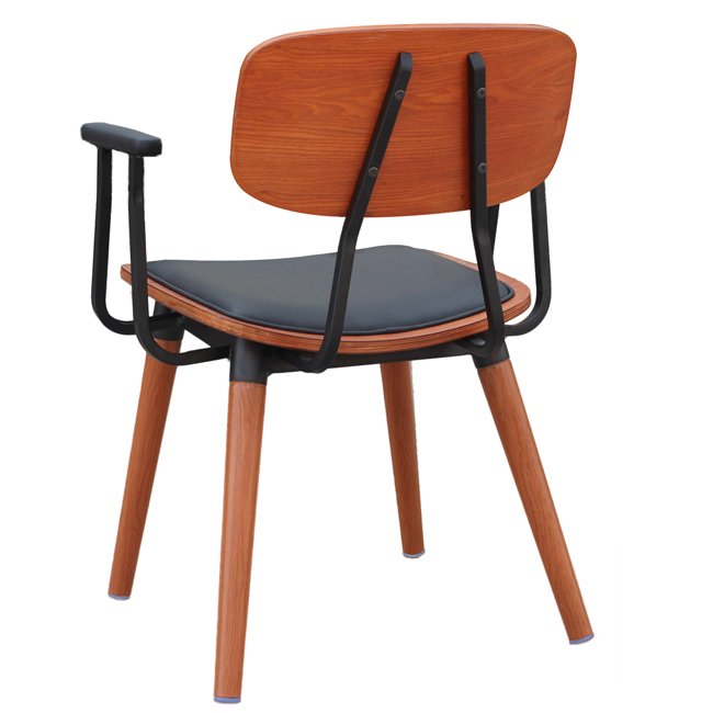 Peggy_armchair_BV